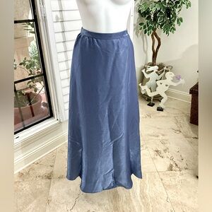 NWOT ADRIANNA PAPELL Occasions Periwinkle Blue Chiffon Maxi Skirt  Size 10p Y2K